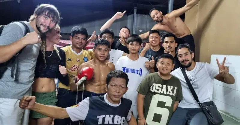 Wech Pinyo Muay Thai 4