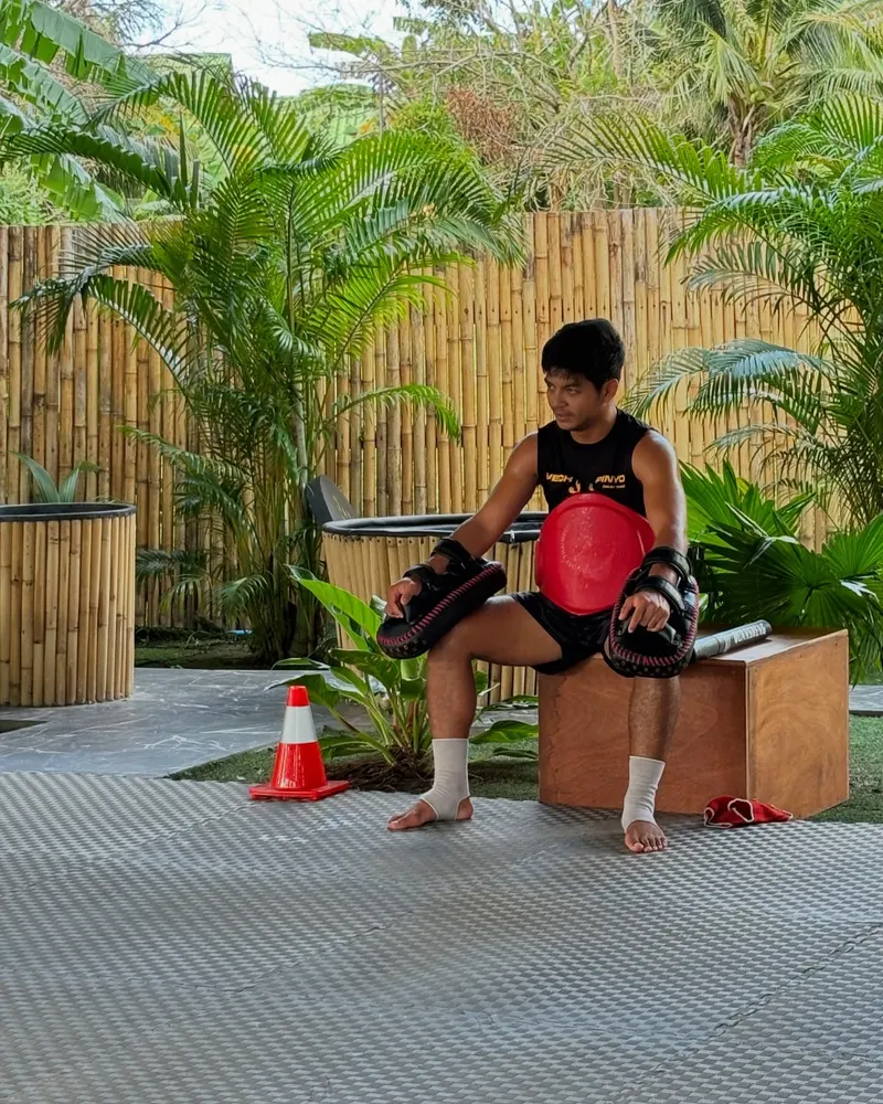 Wech Pinyo Muay Thai 13