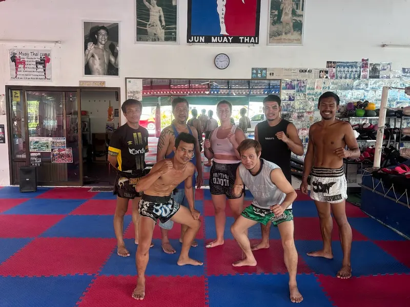 Jun Muay Thai 1