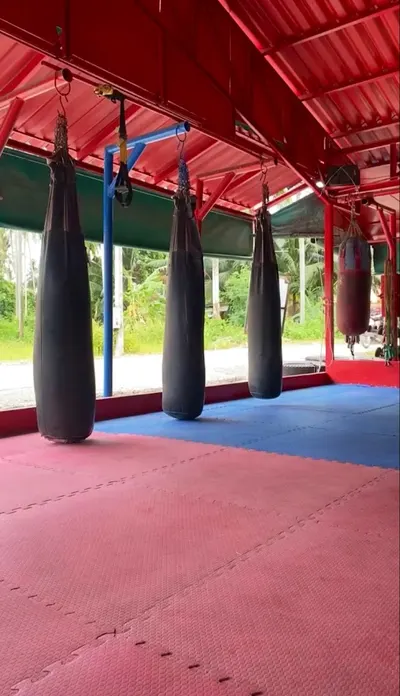 Jun Muay Thai 4