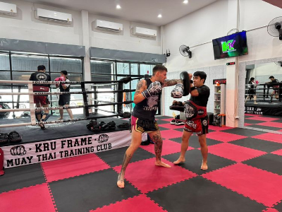 Kru Frame Muay Thai Training Club 2
