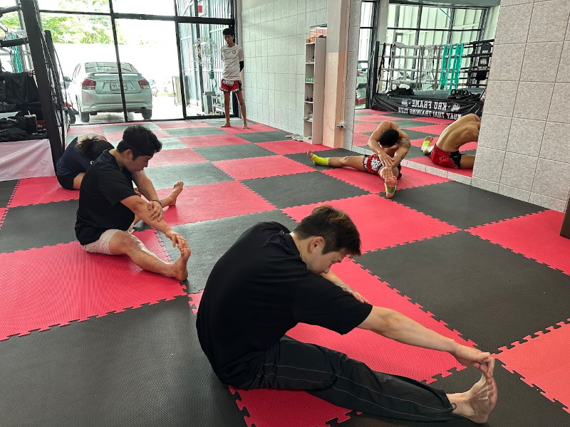 Kru Frame Muay Thai Training Club 3