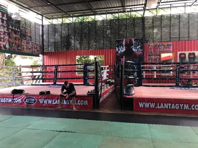 Lanta Muay Thai Academy