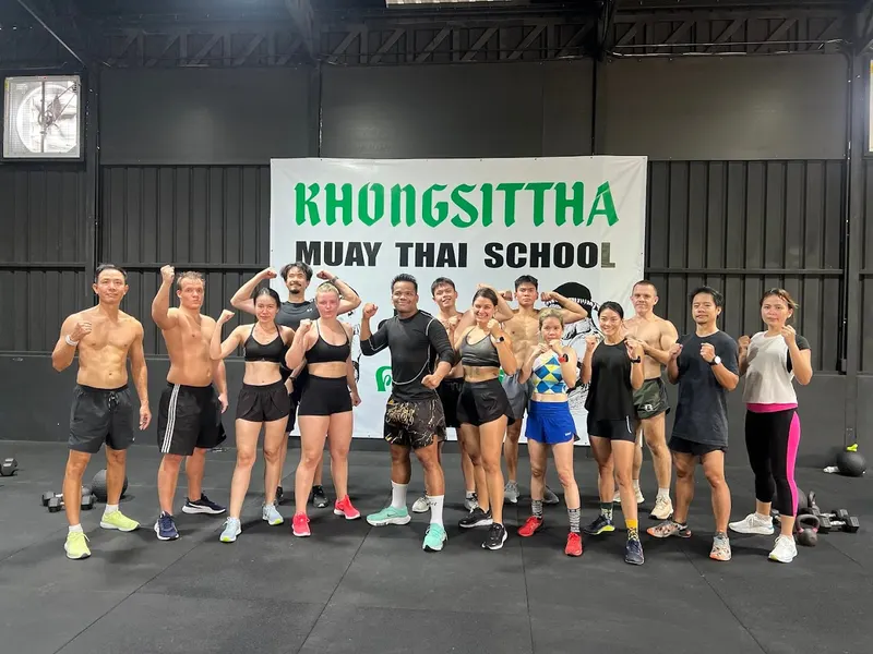Khongsittha Muay Thai hero