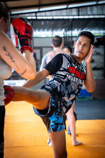 Bull Muay Thai 6